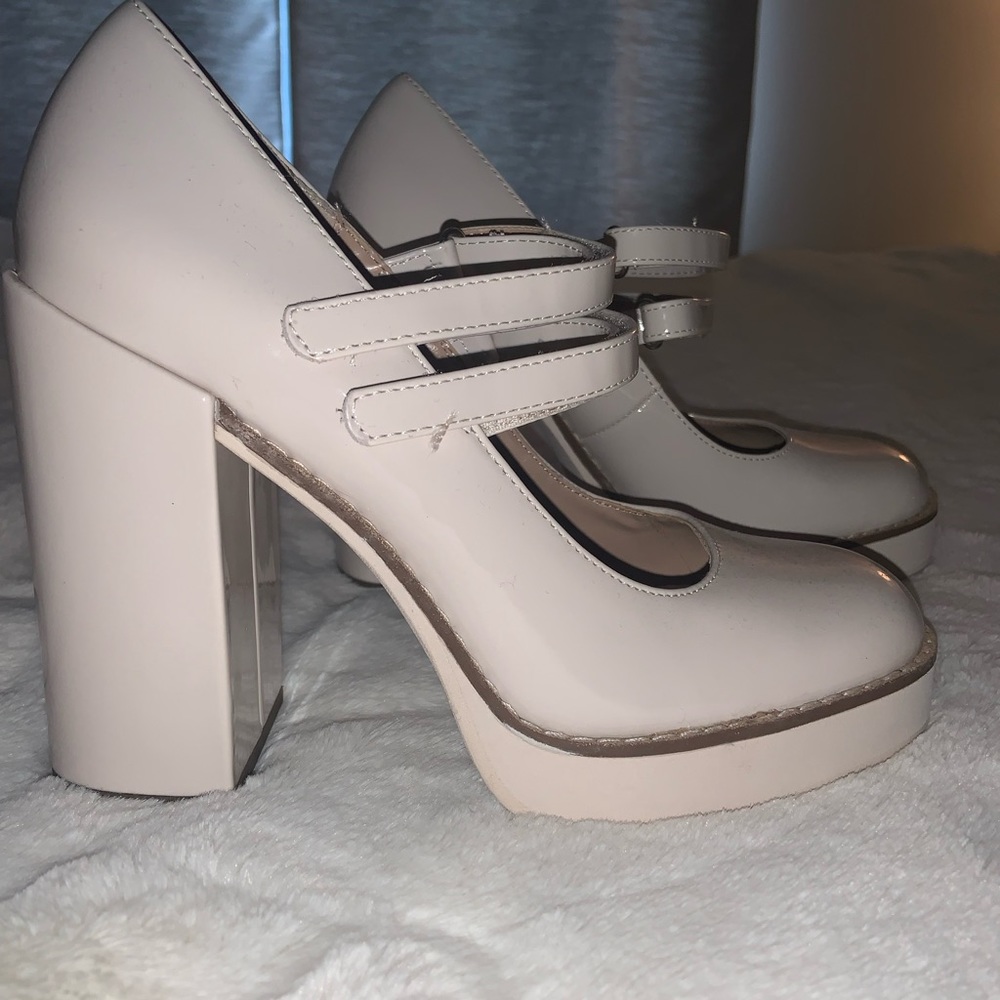 Steve Madden Patent Block Heel Mary Jane Pumps